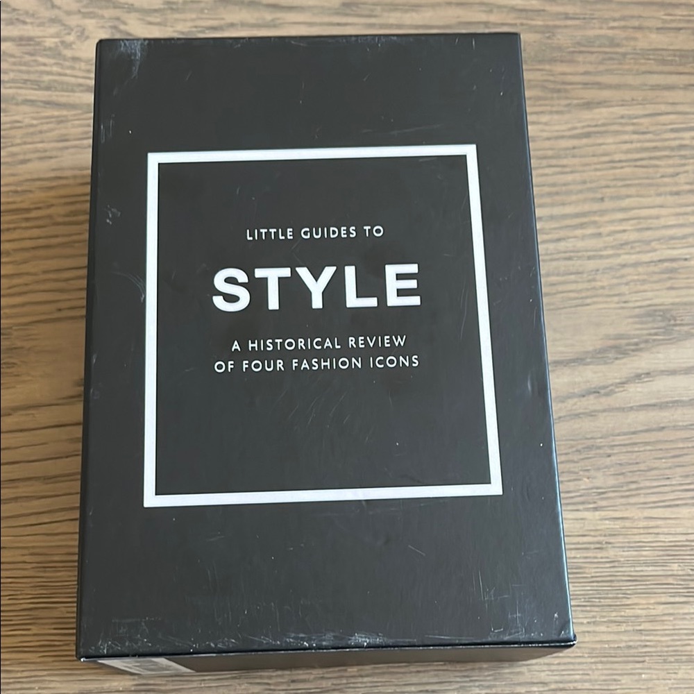 Stylish Black Box Set